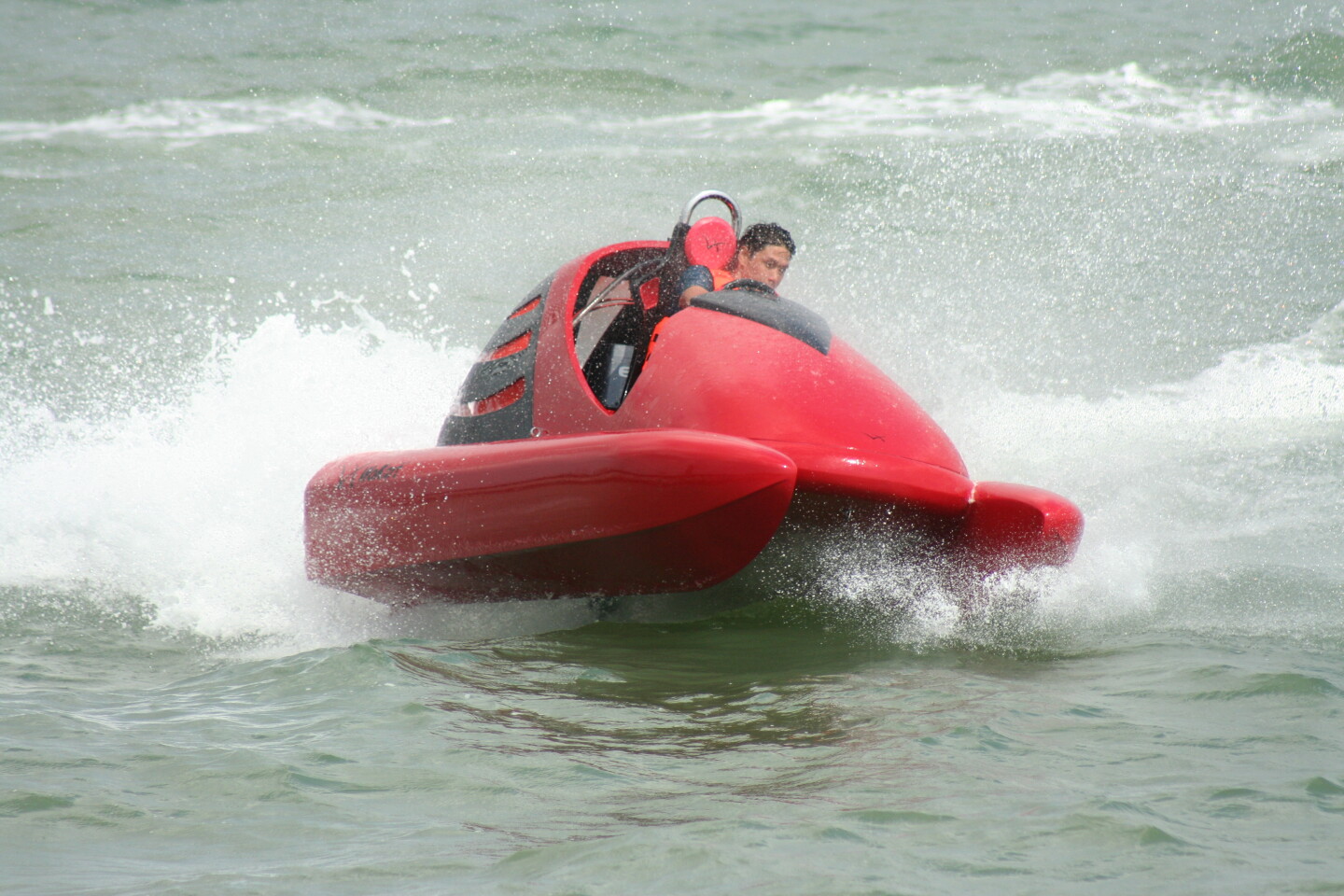 Wokart The 70 km/h gokart for the water