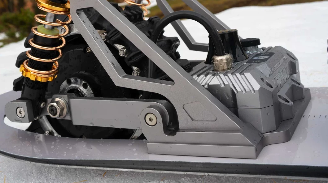 The integrated adjustable independent suspension can lower or raise the wheel