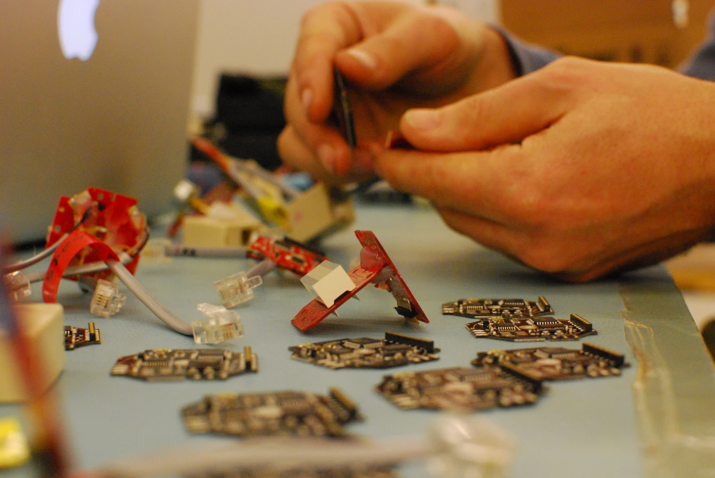 Putting together the Cubelets