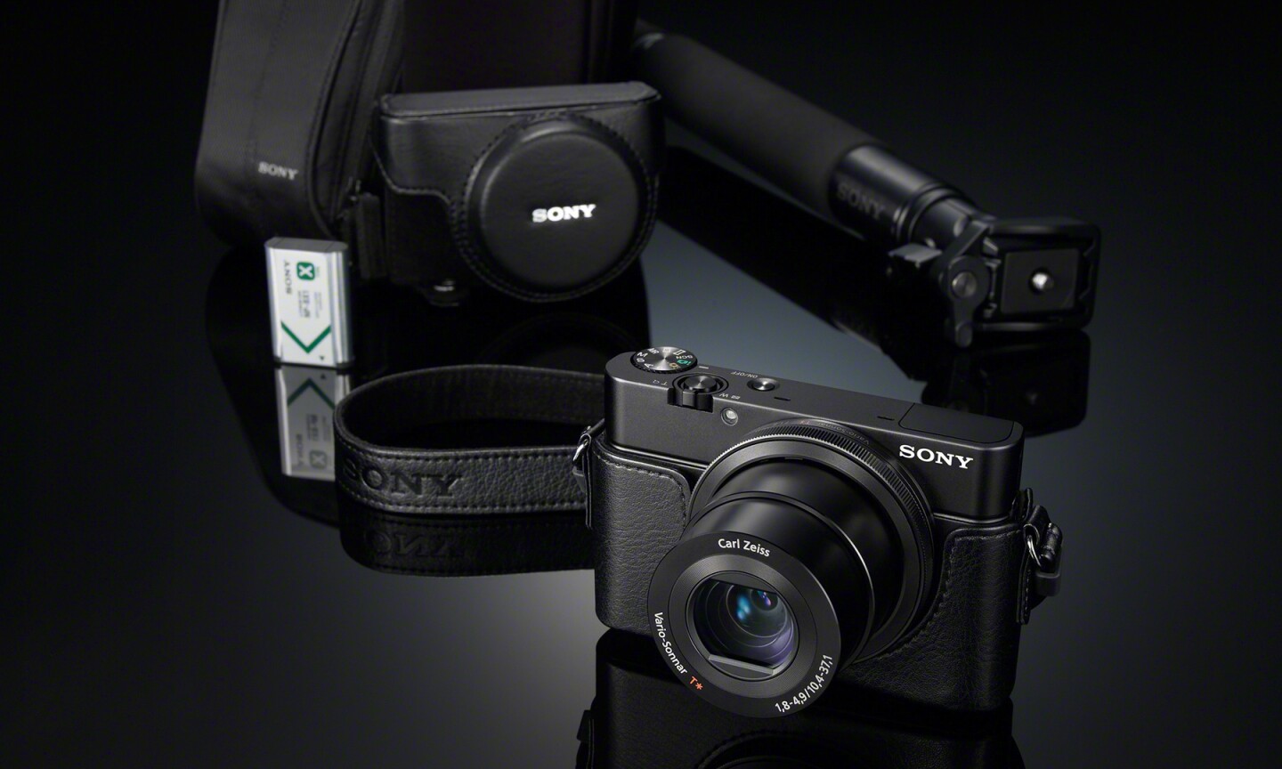 The Sony Cyber-shot RX100 uses the optimized BIONZ image processor and can shoot JPEG, RAW or both at once