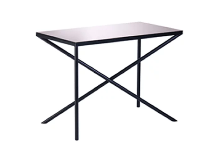 From this angle it looks as though the Illusion Table is about to collapse under its own weight