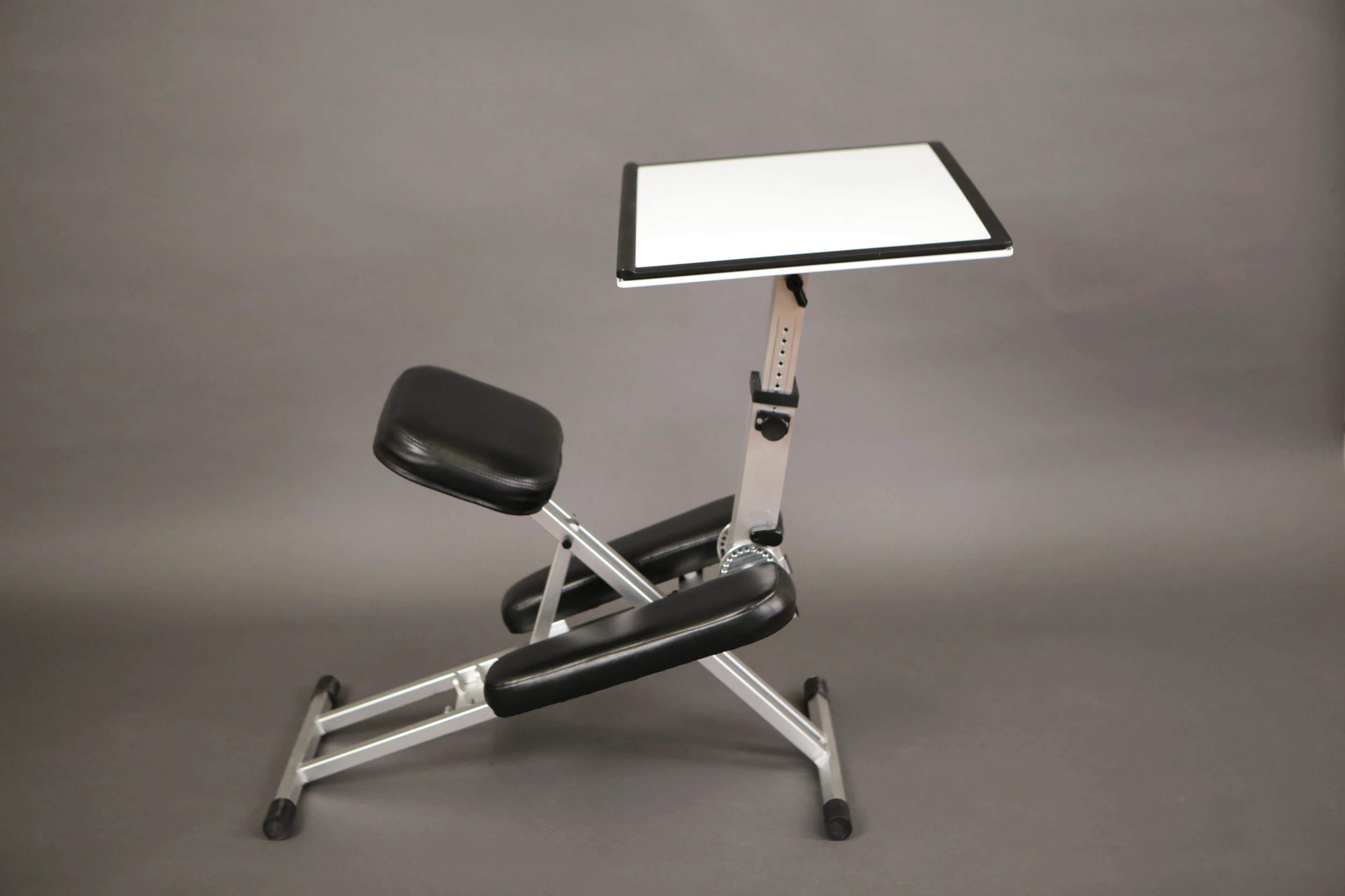 The Edge Desk comes fully-assembled and can be deployed in under 10 seconds