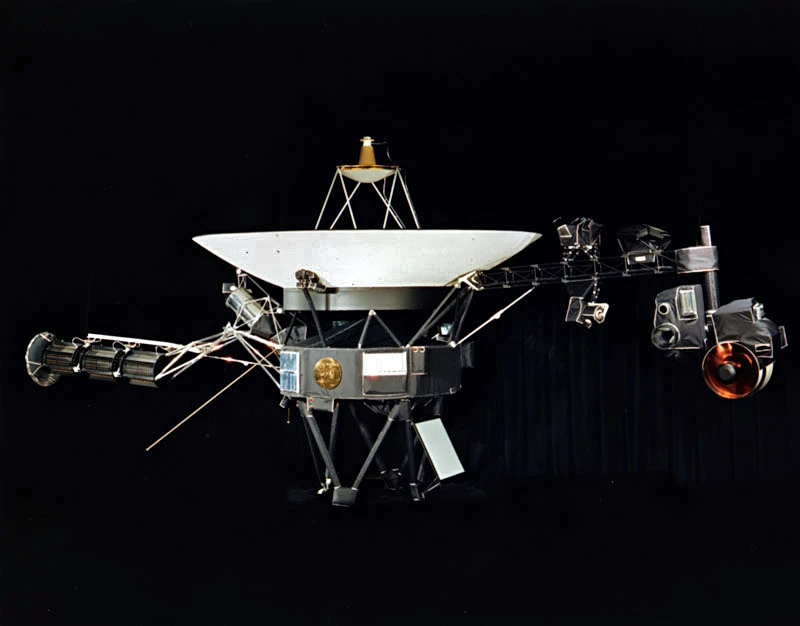 Voyager showing the Golden Record