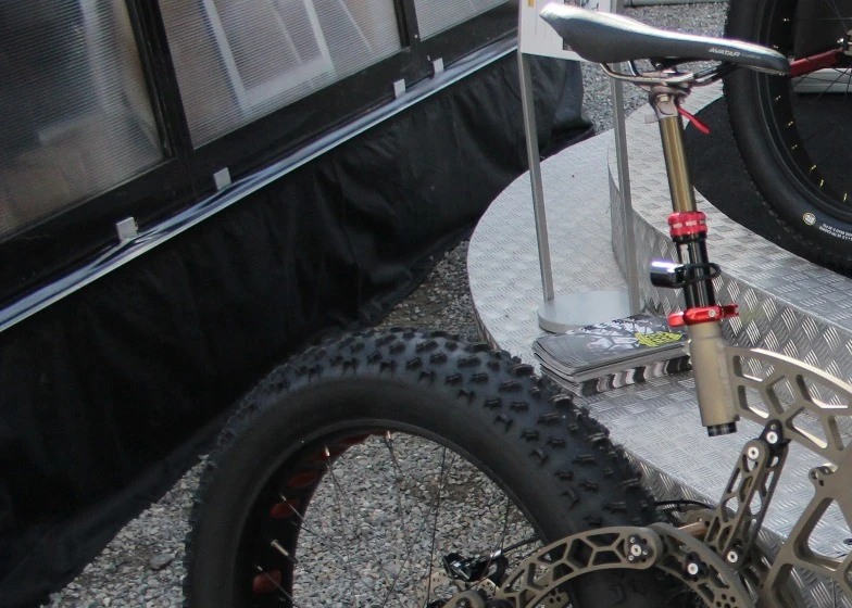 The Bees Bike is made to be adjusted and personalized like no other