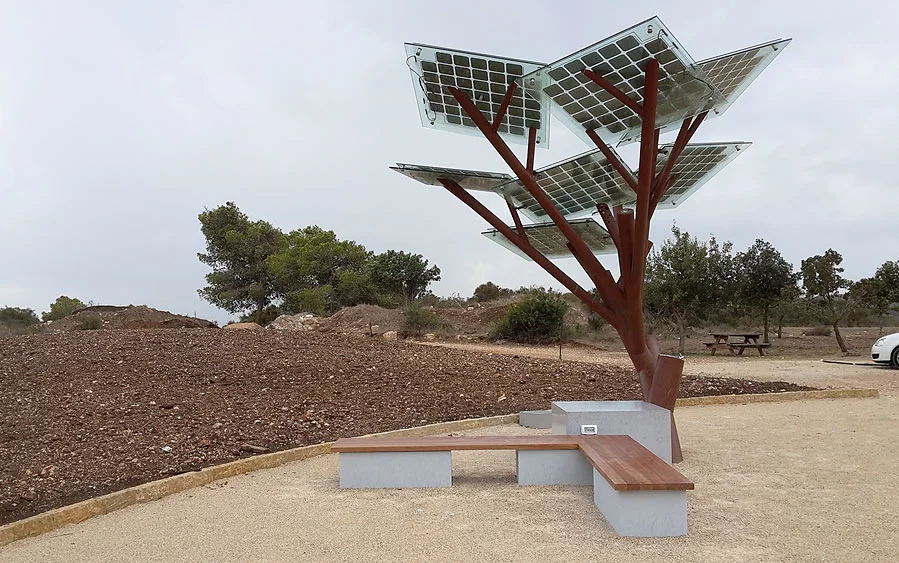 Sologic has recently installed its first eTree in the Ramat Hanadiv nature park, Israel