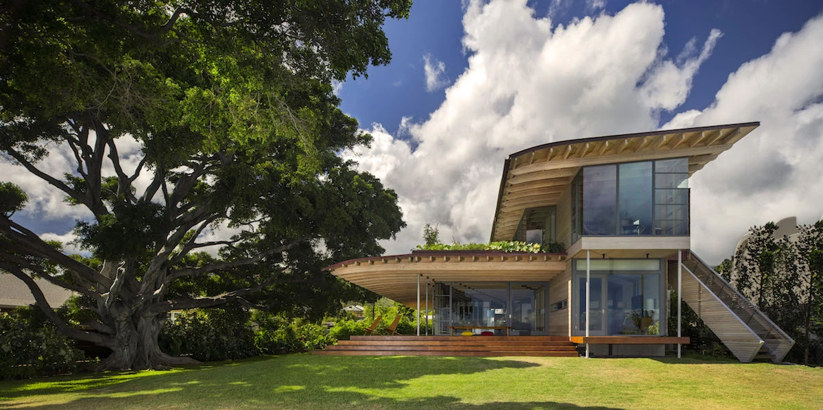 Honolulu's Island Residence was also designed by Bohlin Cywinski Jackson and is dominated by deep roof eaves which extend outward, providing shelter and prolonging the lifespan of the materials underneath