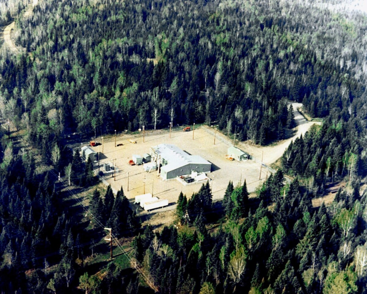 Aerial view of the Clam Lake, Wisconsin ELF facility for submarine communications in 1982