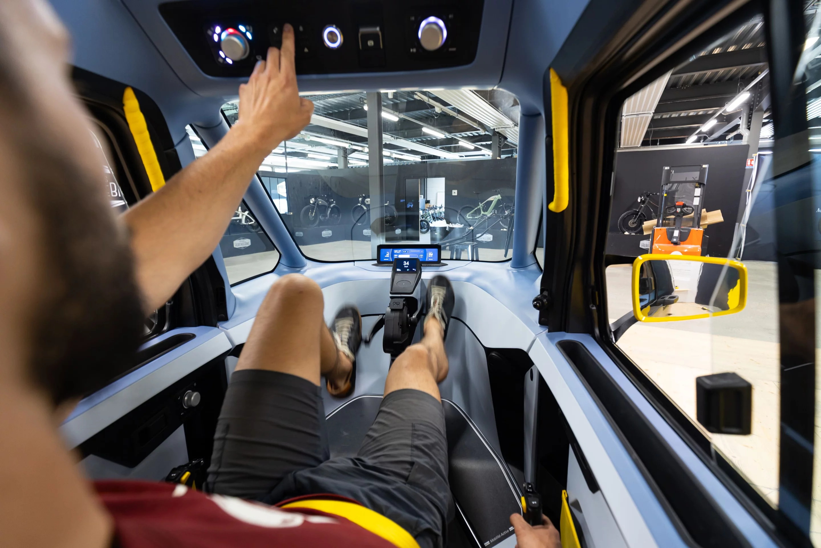 Controls within arm's length, steering low to the sides, the PERS system out front and a digital dash