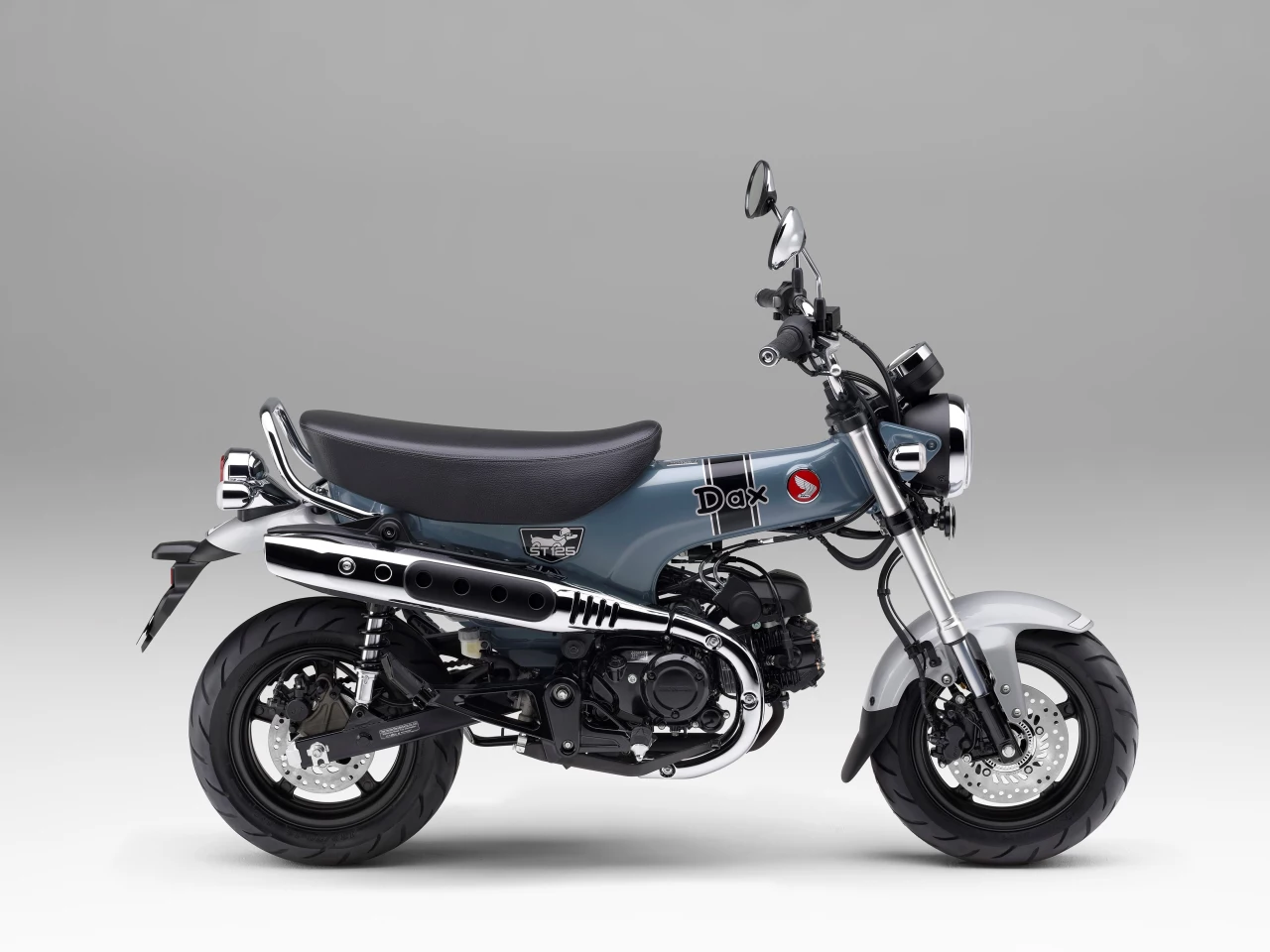 The 2023 Honda ST125 Dax will be available in Grey or Red color