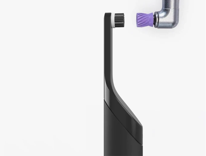 The team is running a Kickstarter campaign to get the Be toothbrush into production