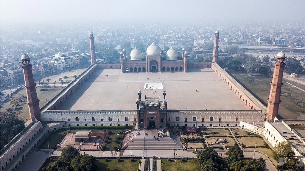 Badshahi Mosque