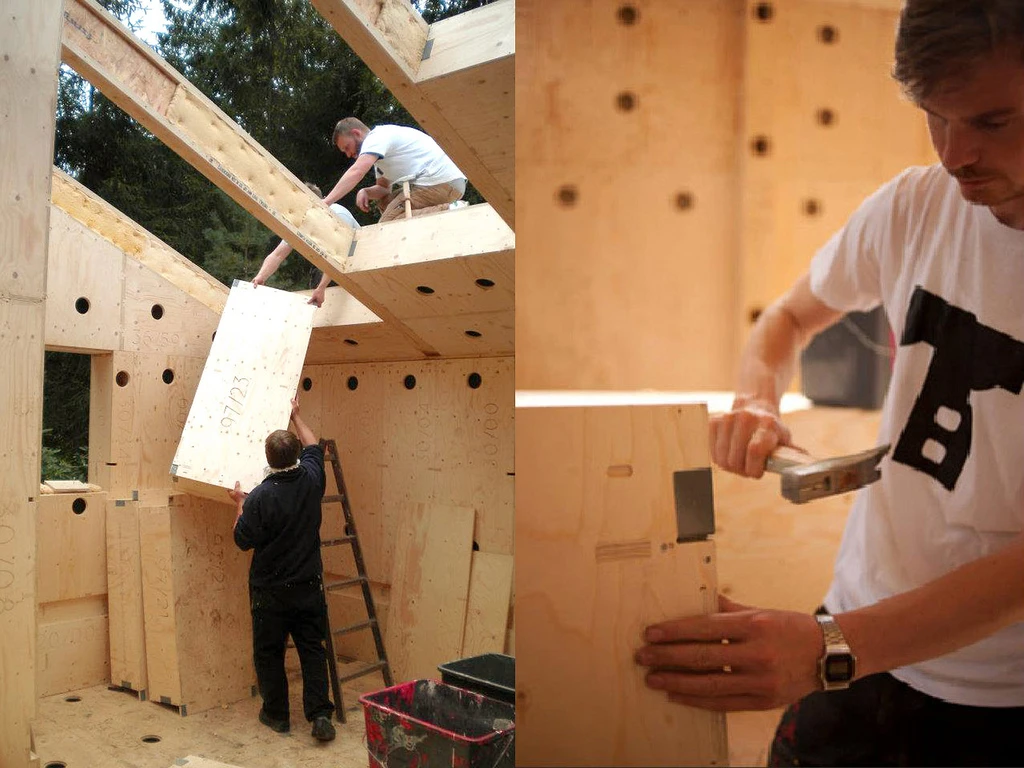 Building components are light and easy enough to be assembled together on-site