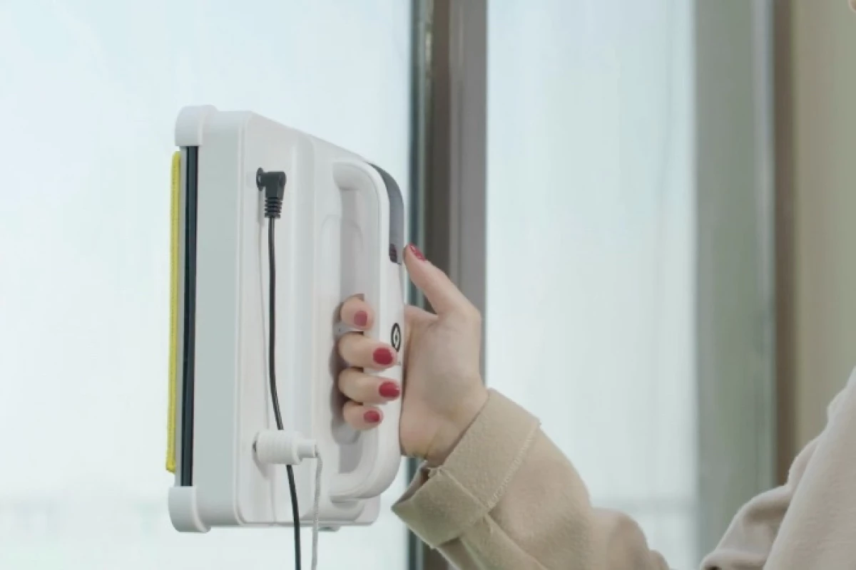 The Window Wizard is presently the subject of an Indiegogo campaign