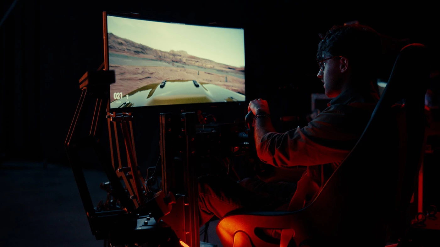 A kitted out driving simulator lets you influence the platform-mounted vehicle's motion for compelling shots