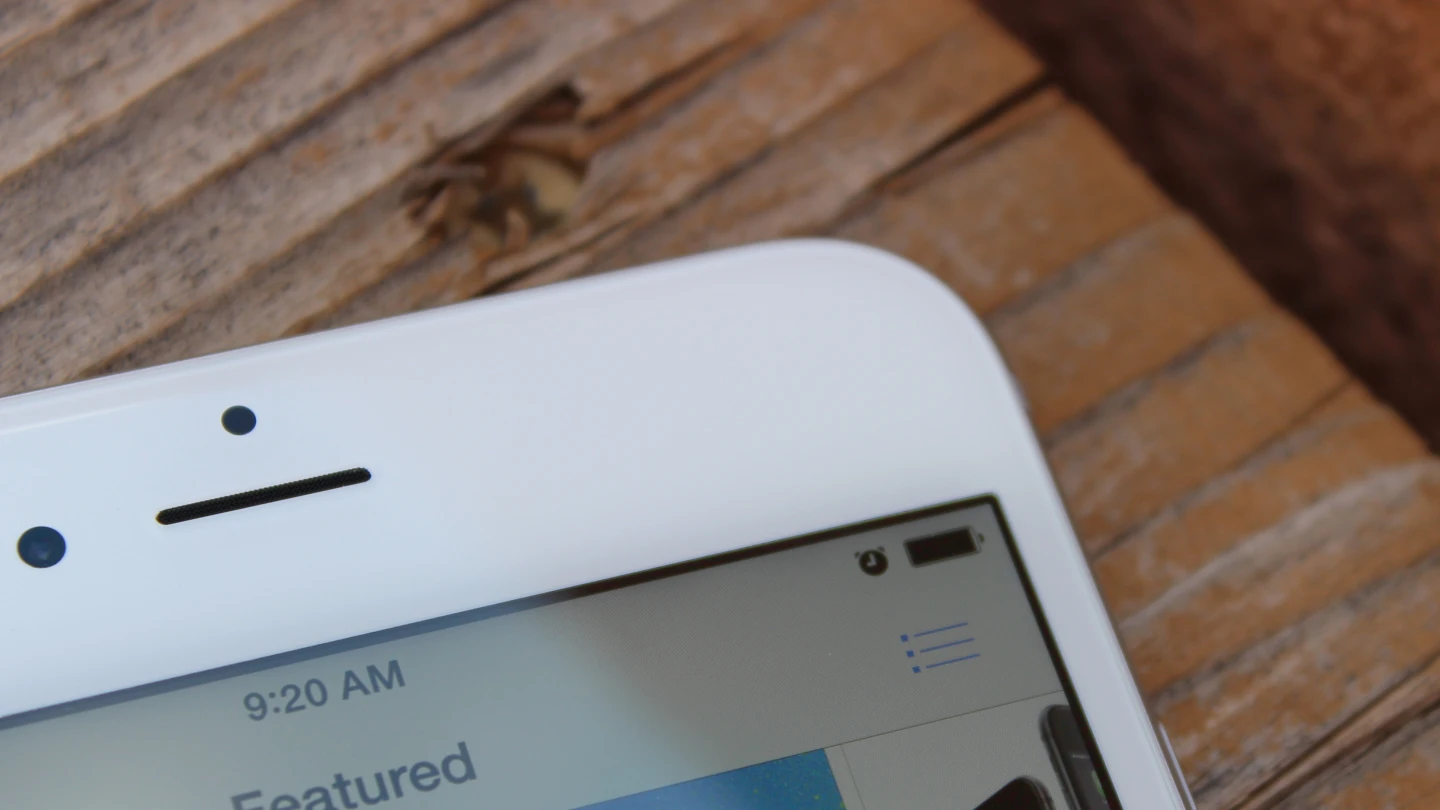 Battery life isn't quite the best we've seen, but it's still damn good (Photo: Will Shanklin/Gizmag.com)