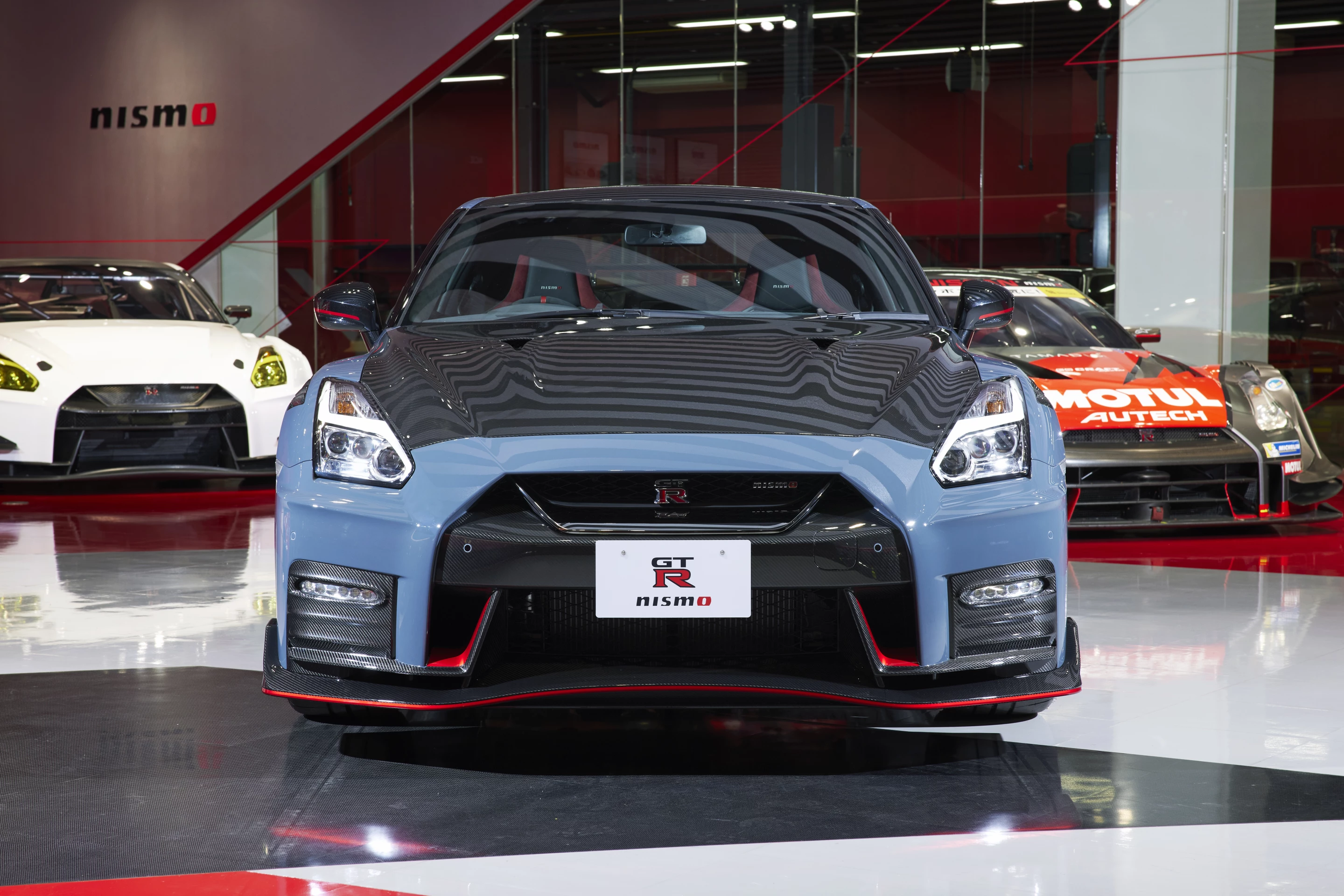 The Nissan GT-R NISMO, along with a special edition version, are planned to launch in Japan in October