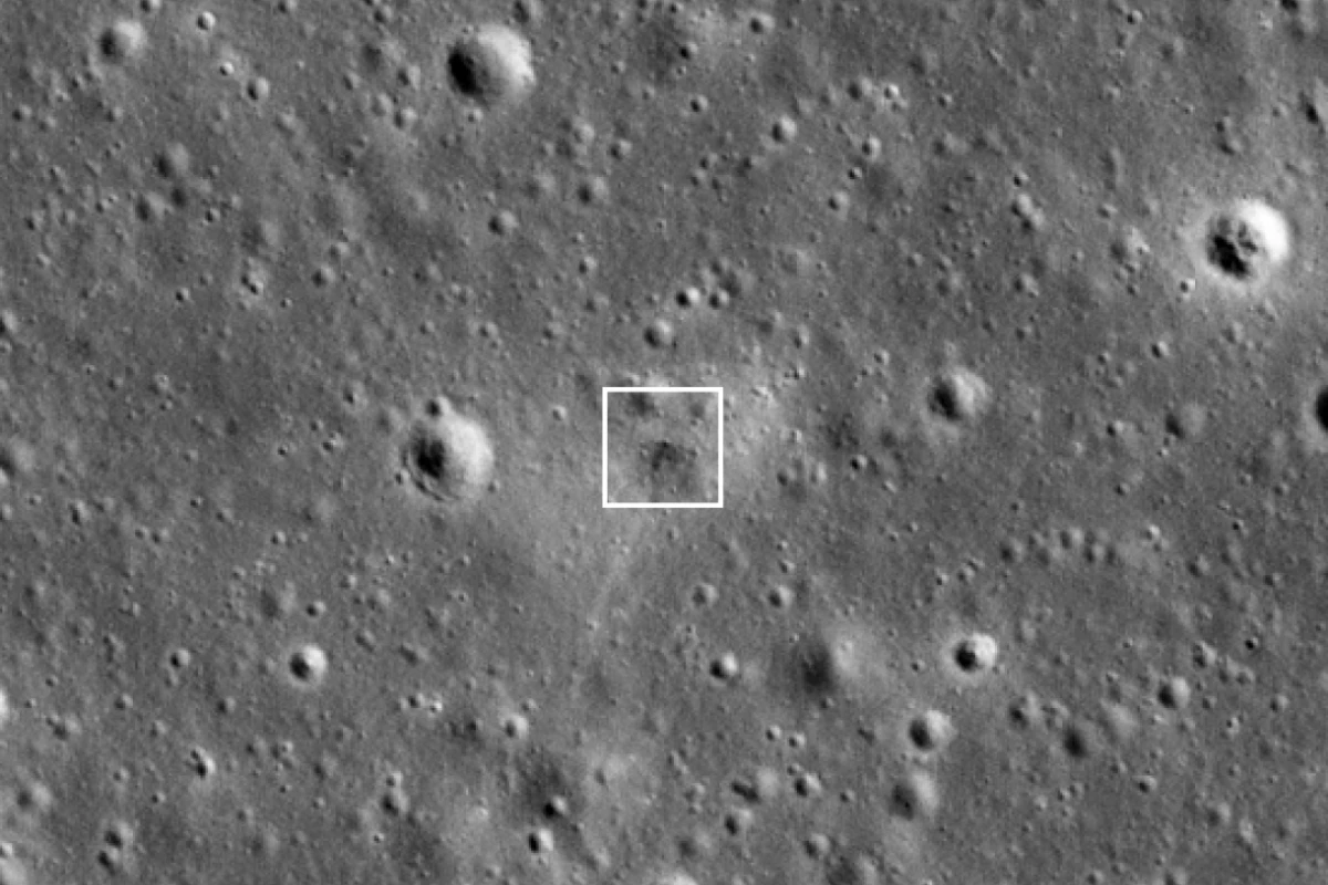 SpaceIL Beresheet crash site as seen by LROC eleven days after the attempted landing. Date in lower left indicates when the NAC image was acquired,