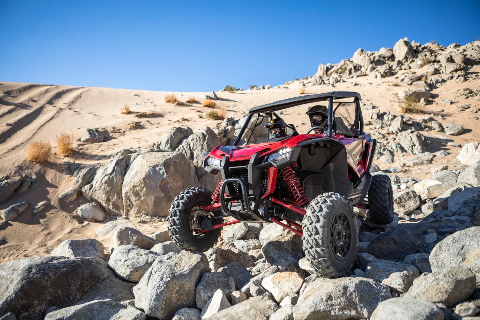 Honda Talon 1000R: 17.7 inches of suspension travel at the front, 20.1 inches at the rear