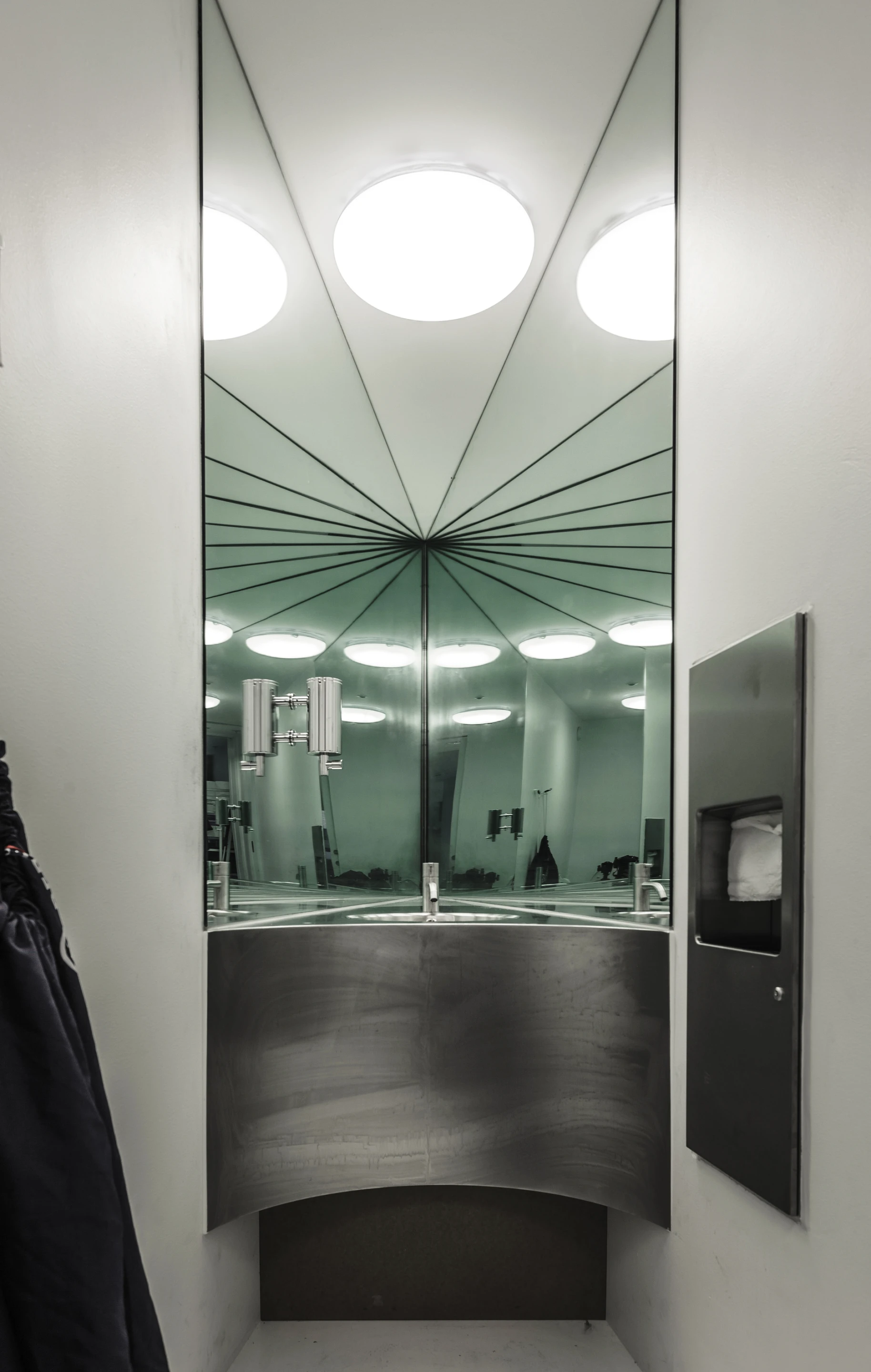 The museum features exhibition spaces dedicated to charting Denmark’s long seafaring history, looping around the dry dock’s walls (Photo: BIG)