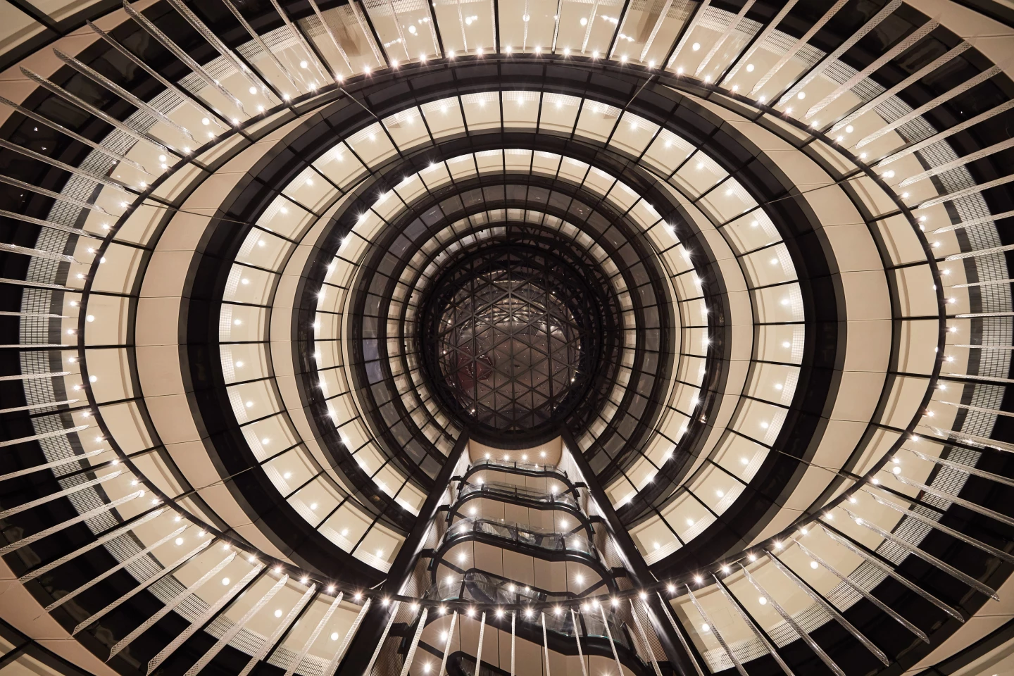100 Liverpool Street was designed by Hopkins Architects and is located in London. The project involved redeveloping an existing building to make it more open, flexible and light-filled
