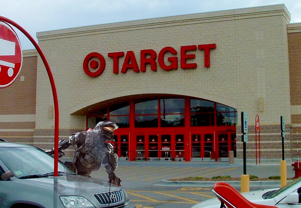 It isn't huge, but Target will give you a gift card with every Halo 4 purchase (original image: Kelly Martin)