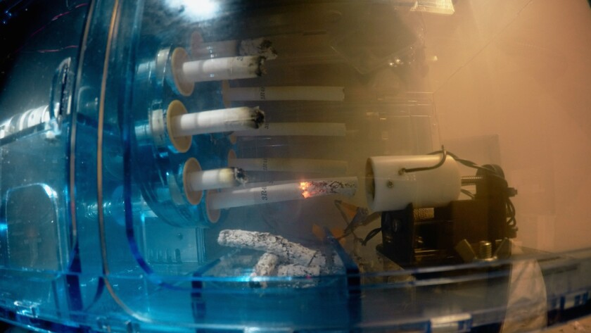 The cigarettes in the circular mouthpiece are consumed in a realistic way, as the device inhales from them in different programmable intervals