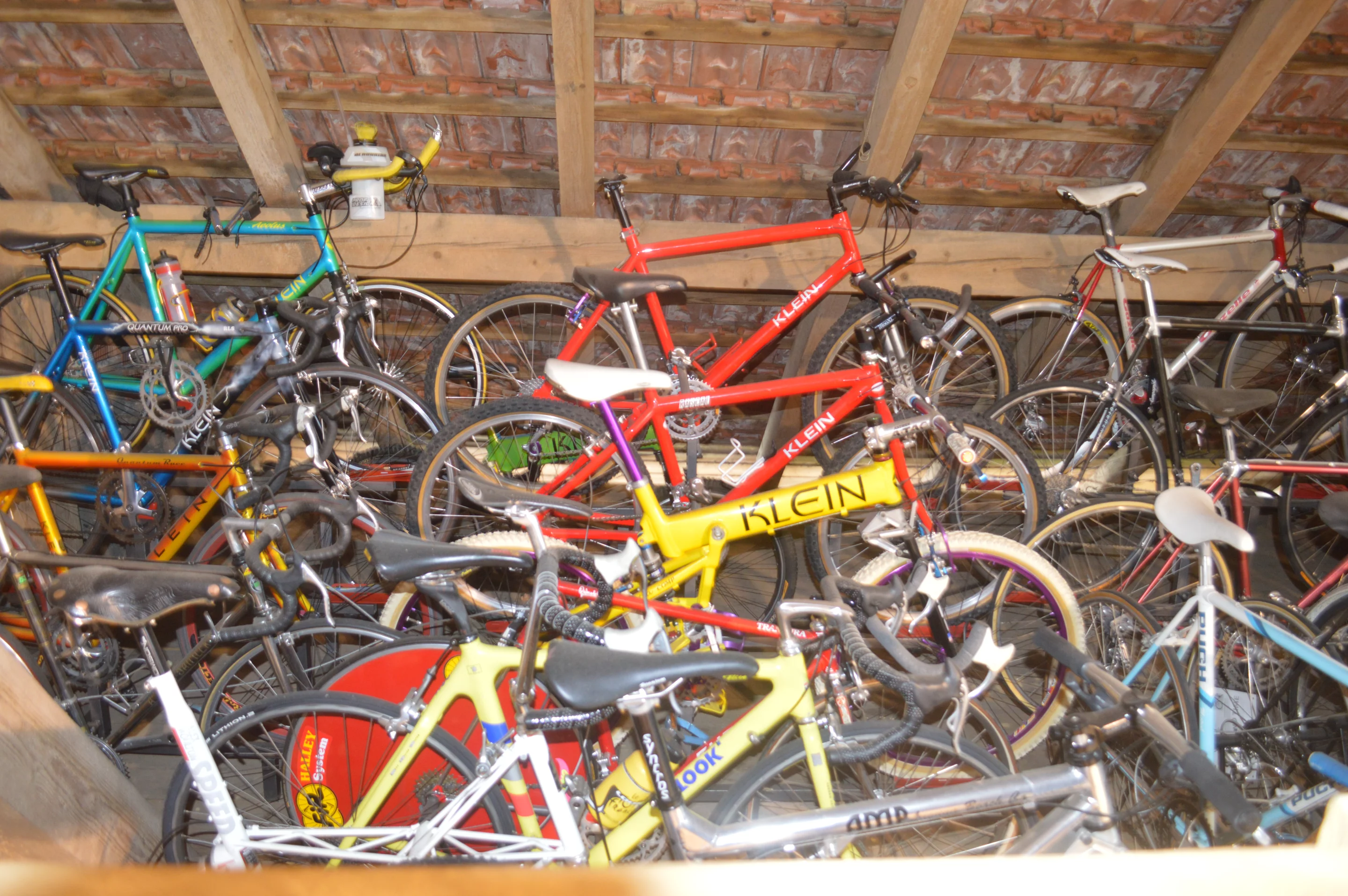 Out of this whole pile of old bikes, the bright yellow Klein Mantra spoke loudest