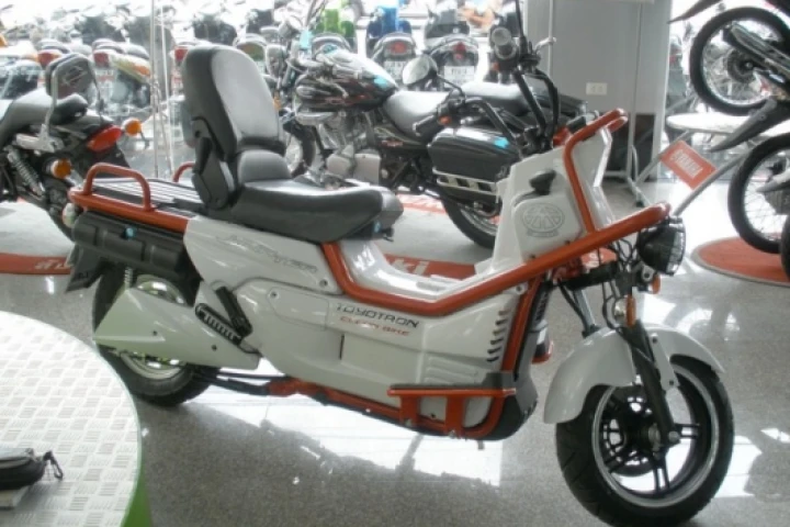 The Toyotron Hunter