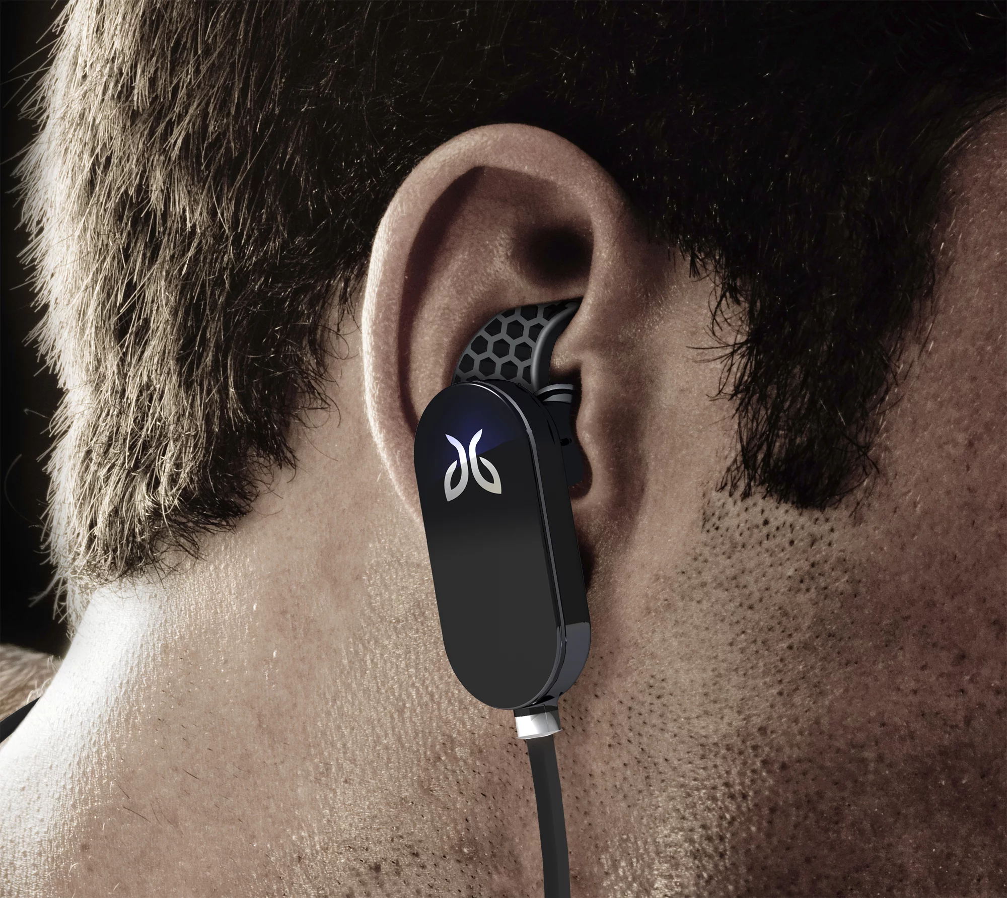 JayBird's JF3 Freedom Bluetooth Buds receive a wireless signal from their user's digital audio device, eliminating the need for a cord