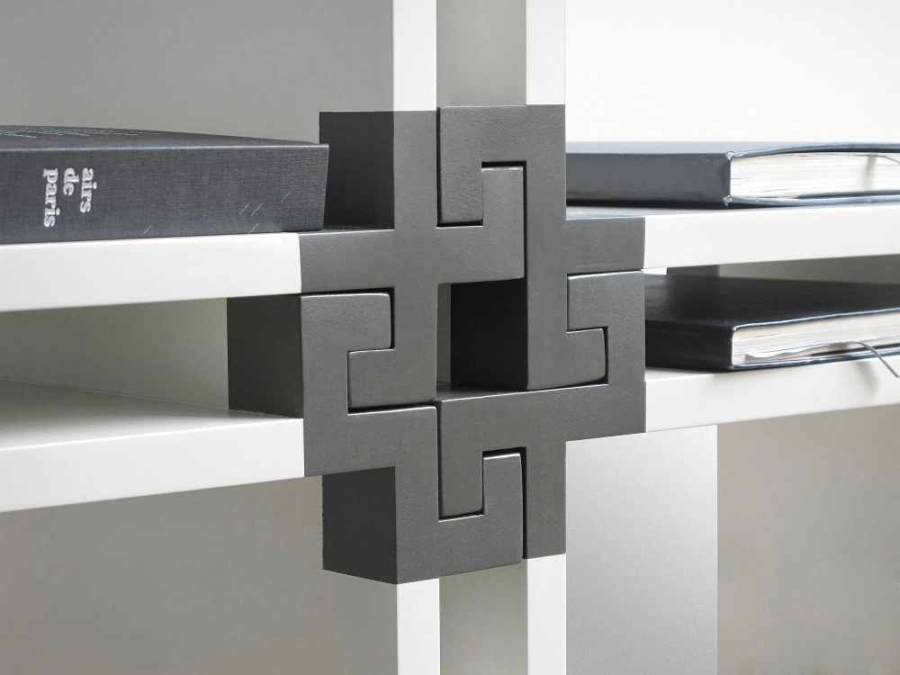 A close-up view of the joints each module