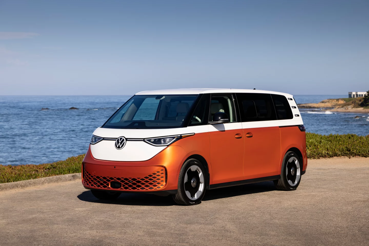2025 Volkswagen ID. Buzz LWB