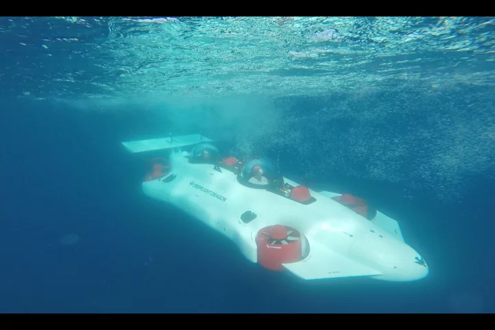 Deepflight Dragon: this personal submersible might look like the Speed Racer Mach 5, but it's actually an incredibly easy and safe sub to drive