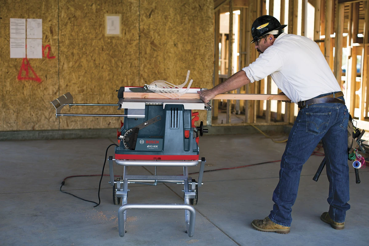 The Bosch Reaxx can prevent finger accidents without ruinng the saw blade