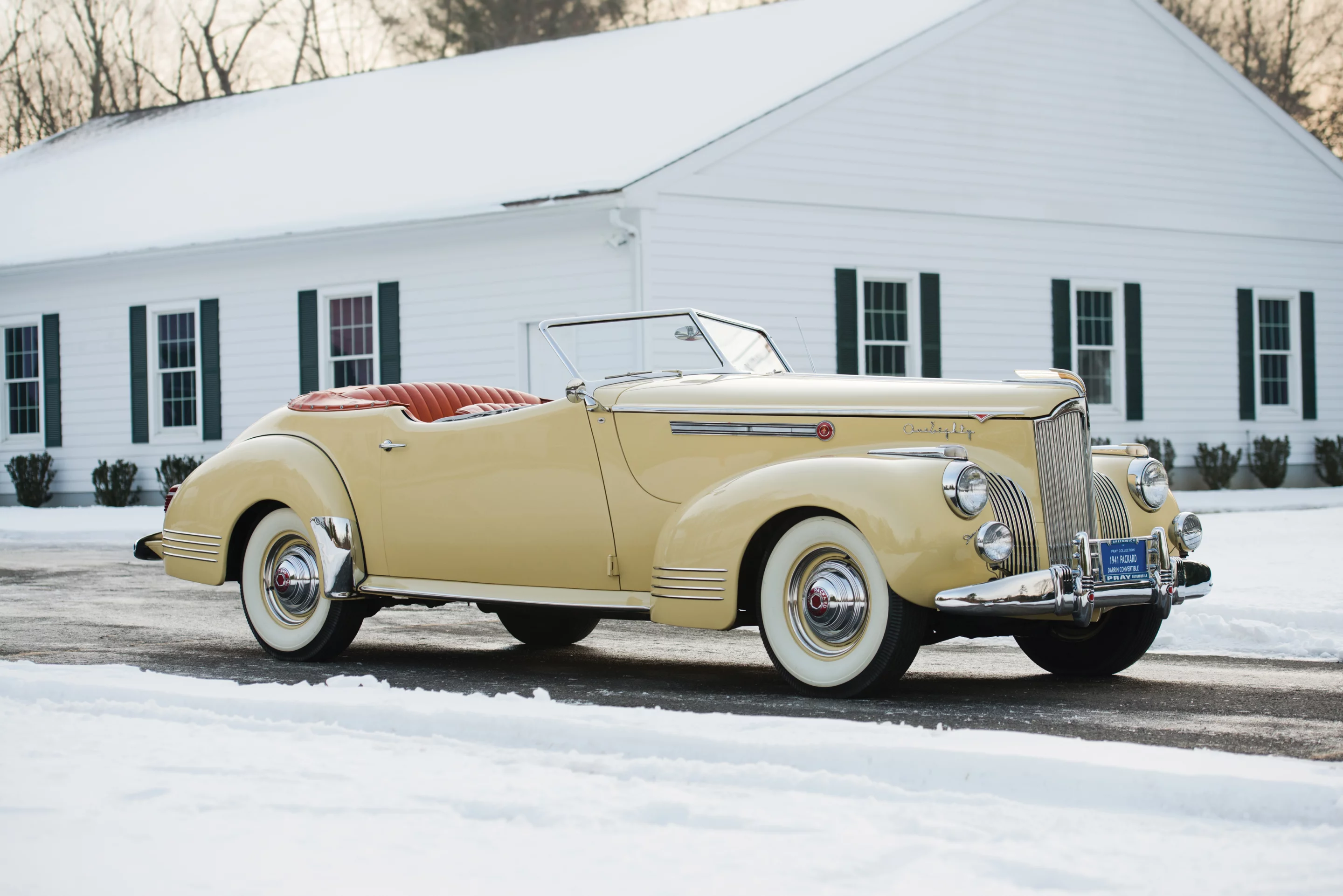 The 1941 Packard Super Eight 180 Convertible Victoria by Darrin was sold for US$286,000 at last month's auction
