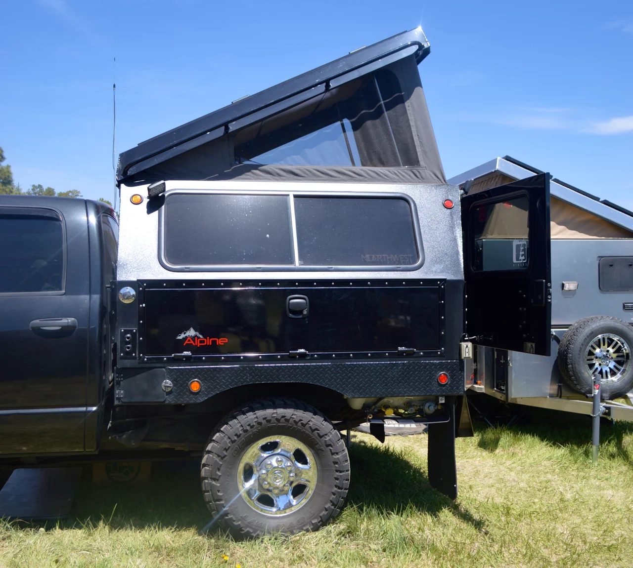 VMI Off Road truck camper