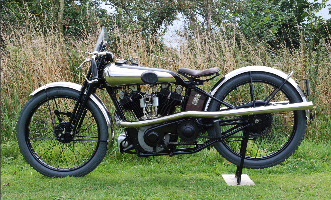 The top-selling Brough Superior at Staffordshire was this 1926 981cc SS80/100 which was estimated to sell for between £75,000 and £95,000 which fetched £126,940 (US$163,940) Auction Link