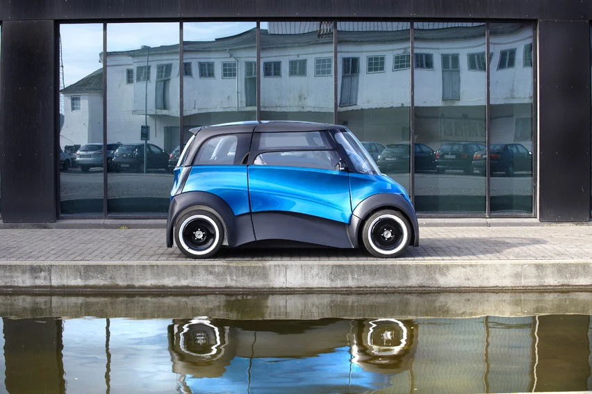 ECOmove's QBEAK is an electric car targeted at urban dwellers