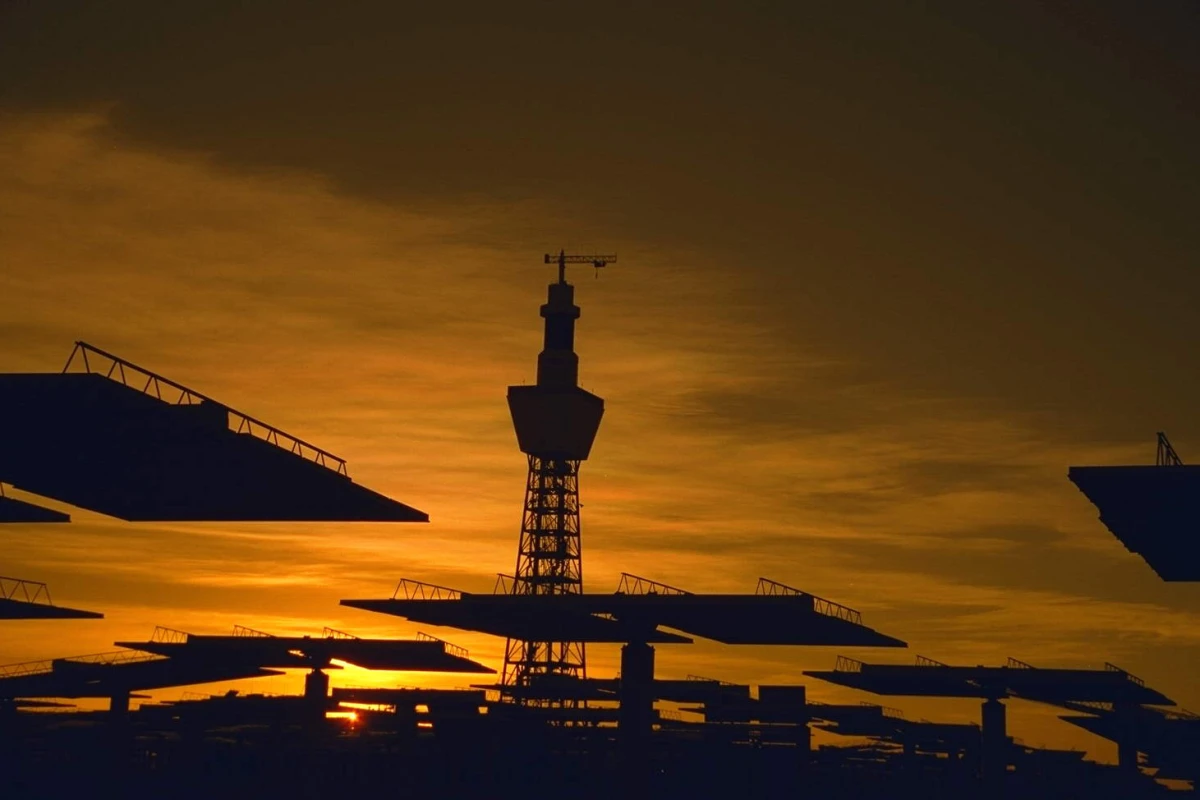 Molten salt technology was demonstrated at the Solar Two project