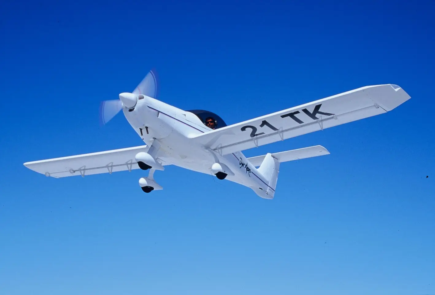 Dyn'Aero's MCR UL aircraft