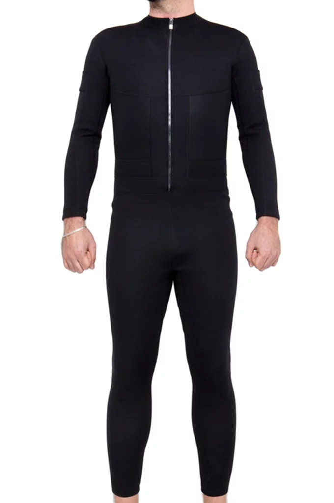 A full-body view of the Teslasuit and a virtual reality headset