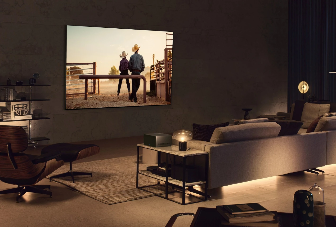 The Signature OLED M TV is not completely cable free, it will need to be plugged into a wall outlet, while the mains-powered Zero Connect Box that wirelessly transmits audio and visuals will need to be cabled up to set-top boxes, media players or games consoles