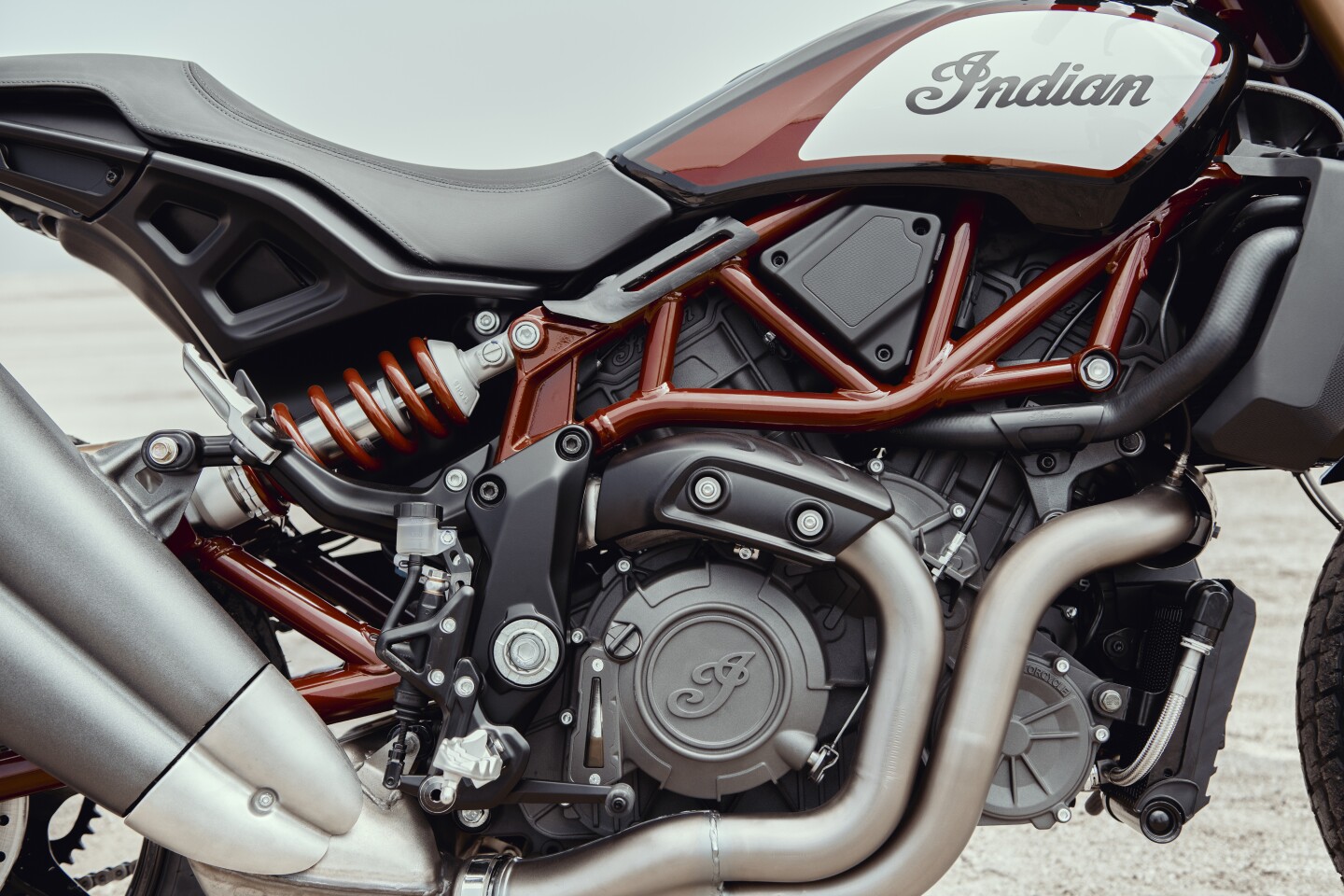 Indian FTR1200 S: red trellis frame and exhaust pipes hide much of the motor