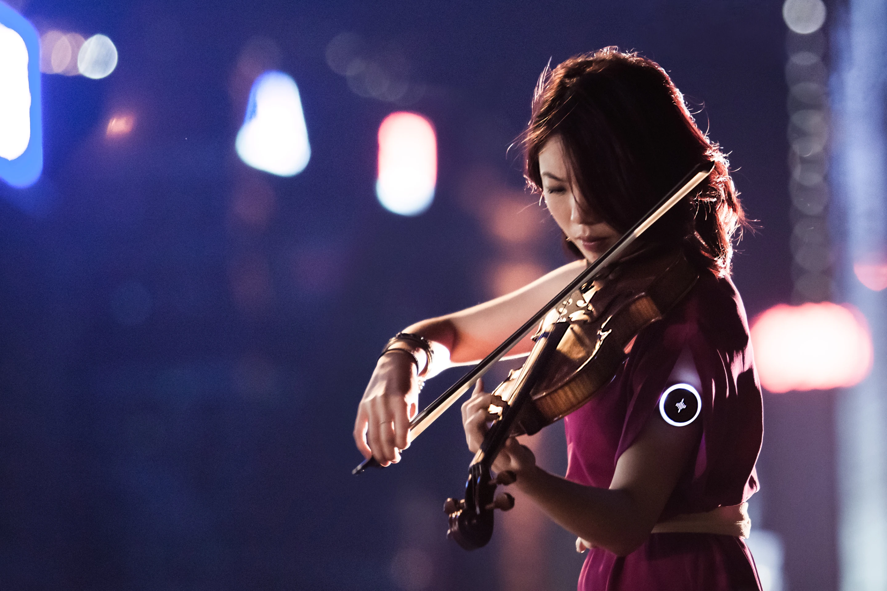 The Soundbrenner Pulse can be used by a variety of musicians