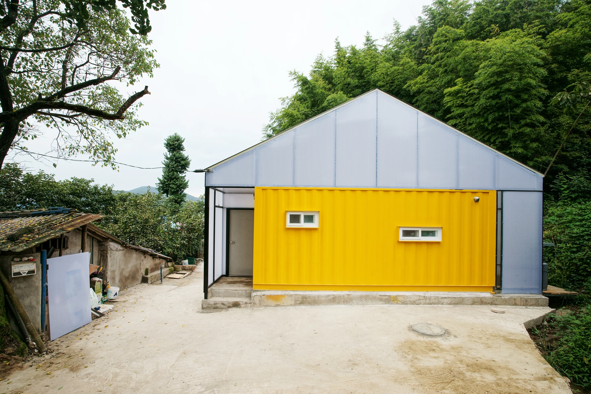 The home is located in a rural village in South Korea (Photo: Hwang Hyochel)