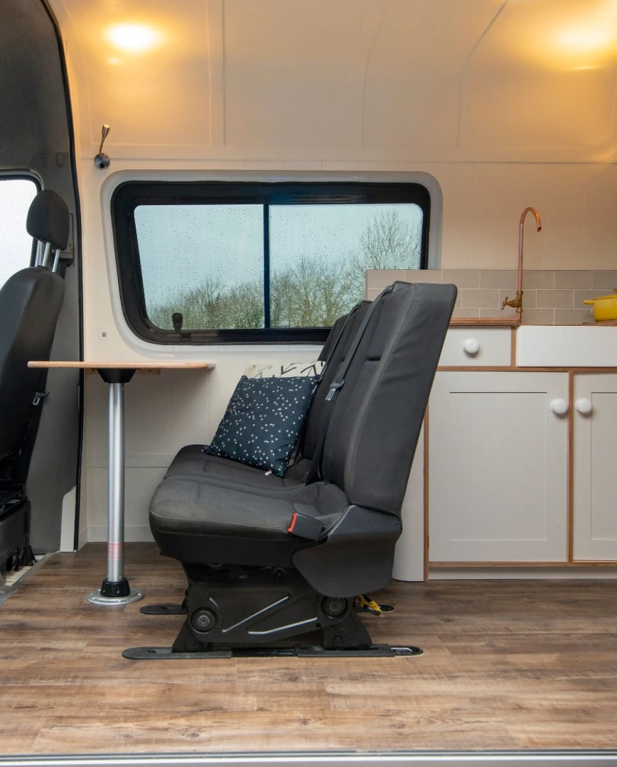 Pop up table creates a casual dining area