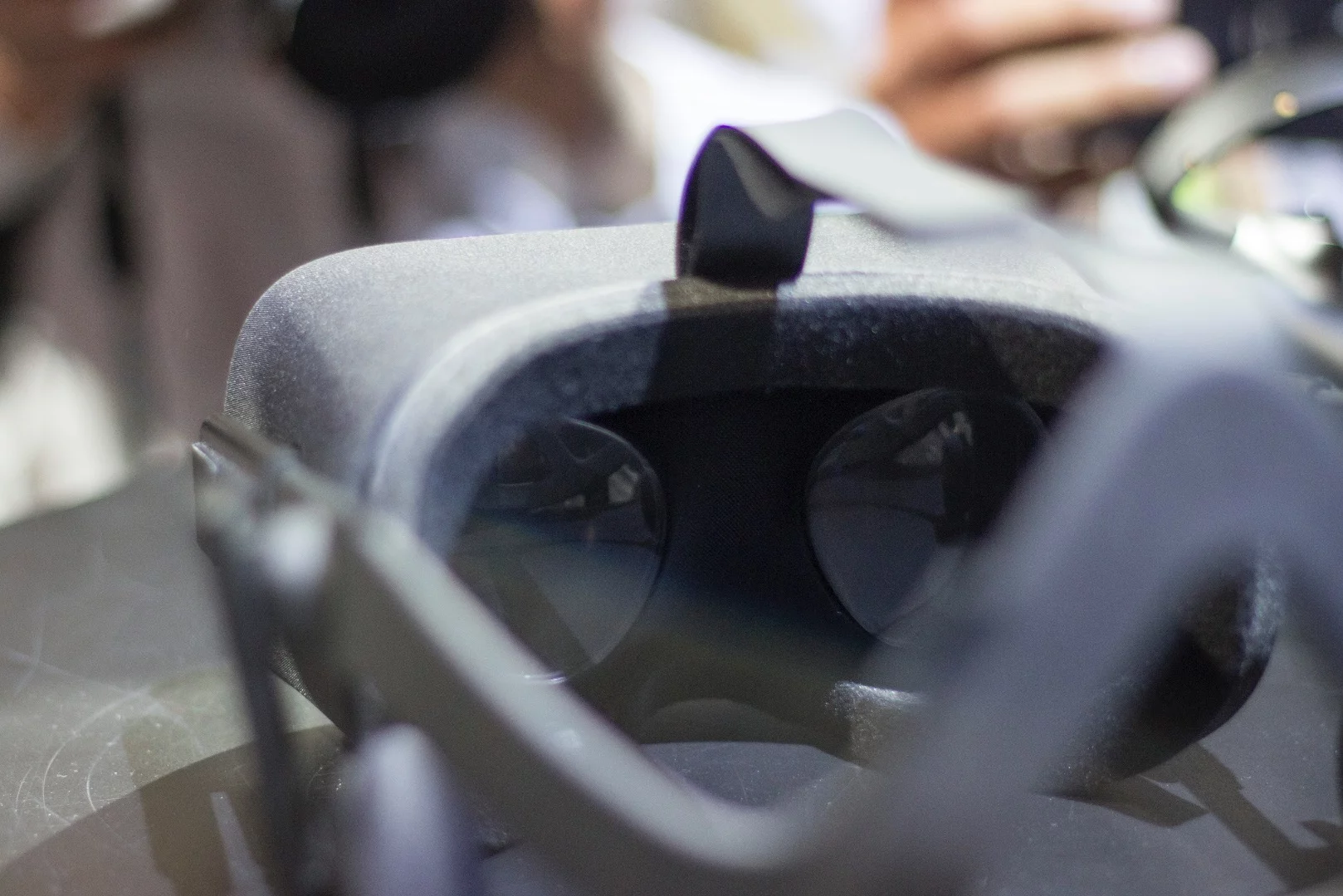 Peering into the lenses of the Rift