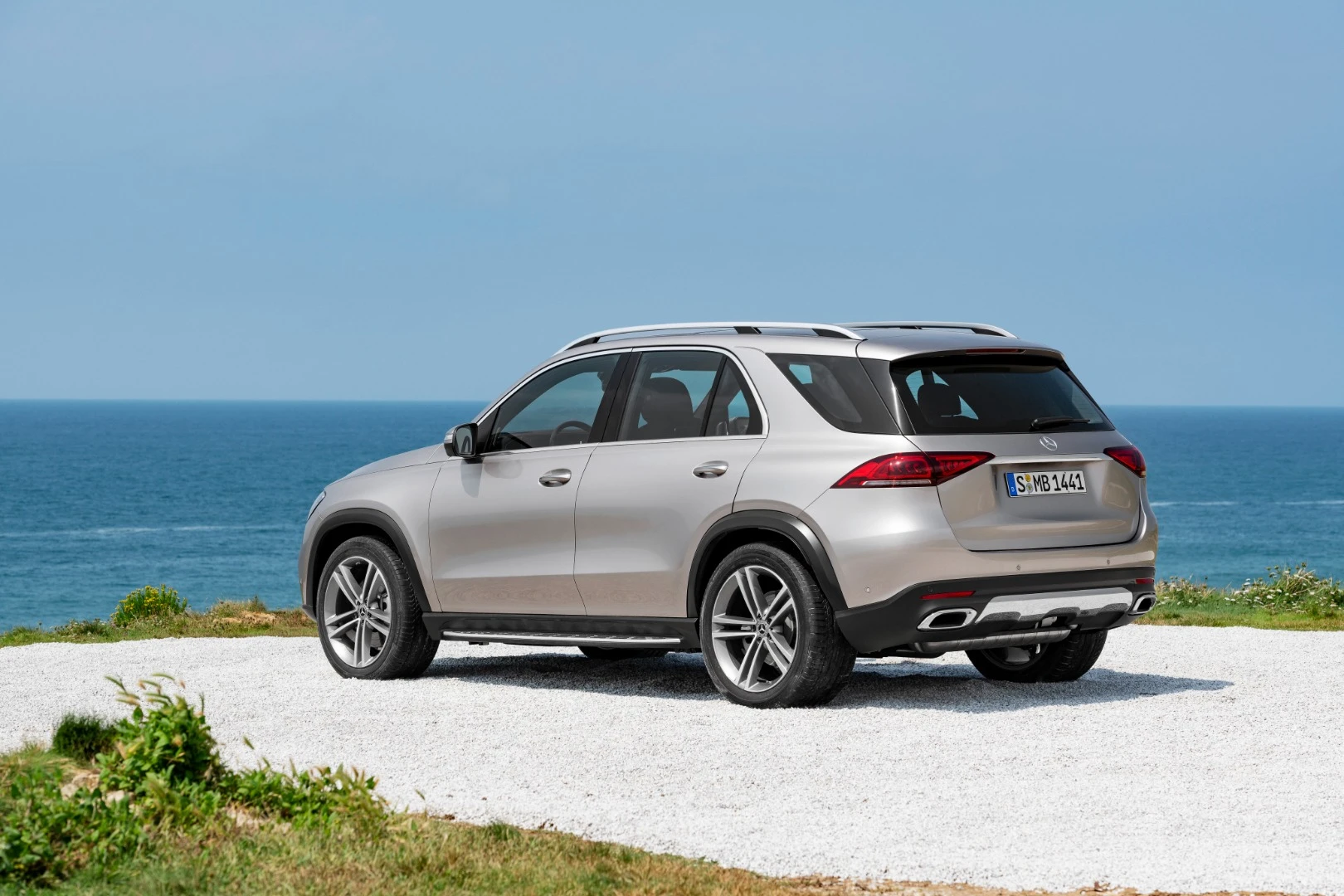 2019 Mercedes-Benz GLE: an active family wagon