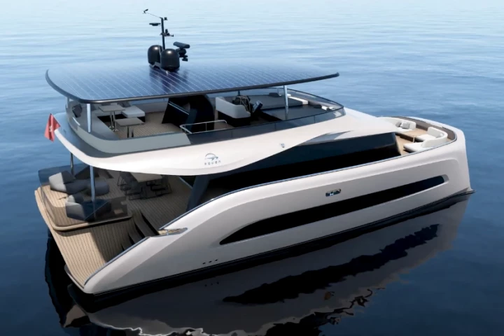 The Aquon One makes its own hydrogen using solar-powered electrolysis