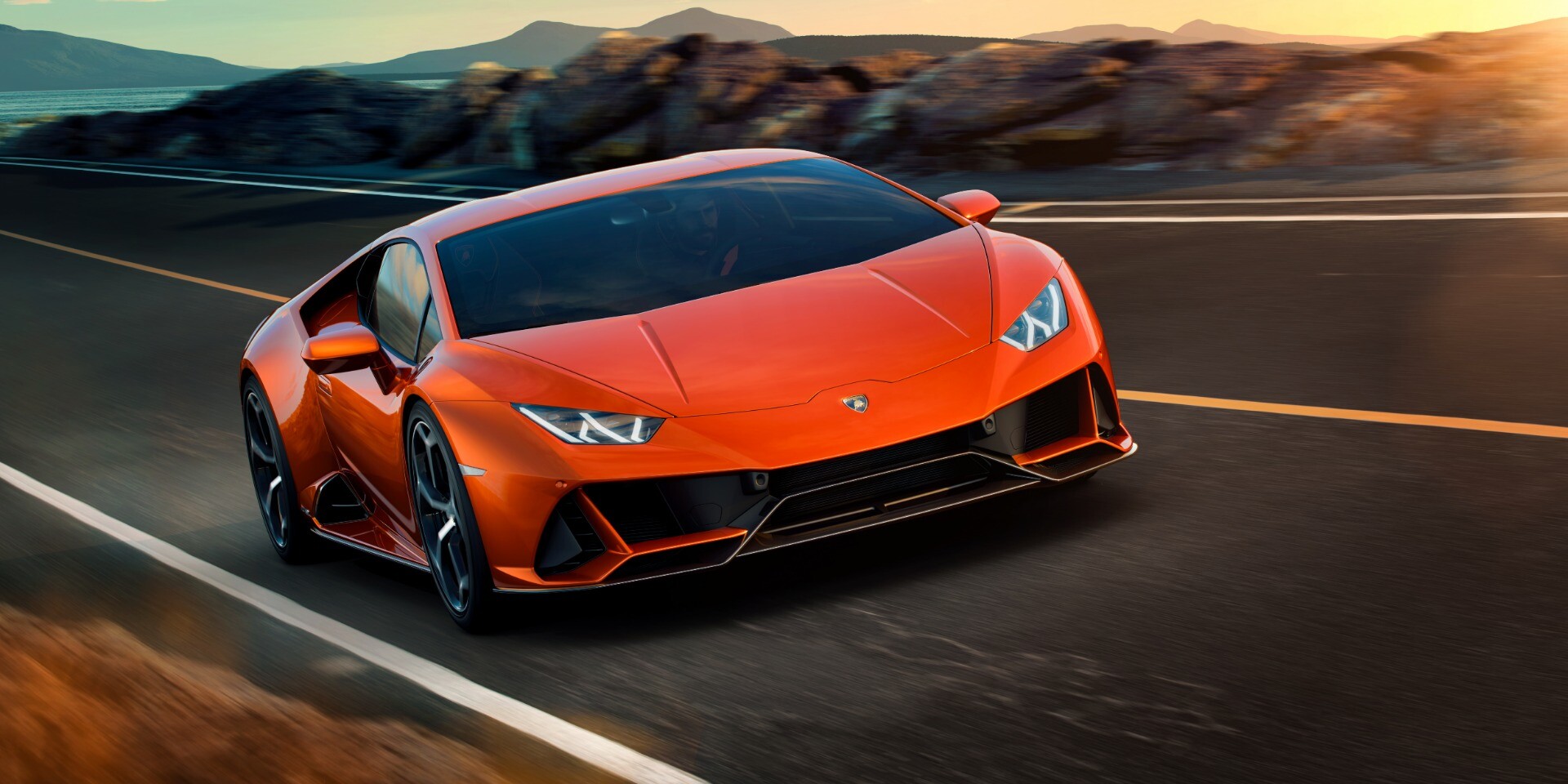 Lamborghini Huracan Evo takes the supercar to a new level
