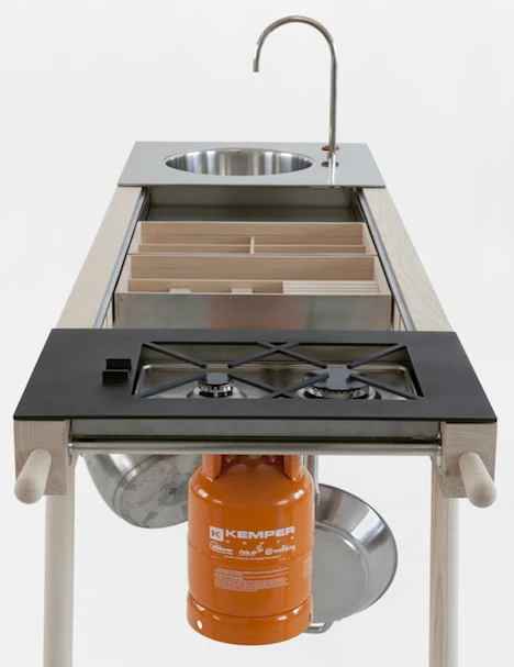 The food prep space can be reconfigured to meet the cook's needs